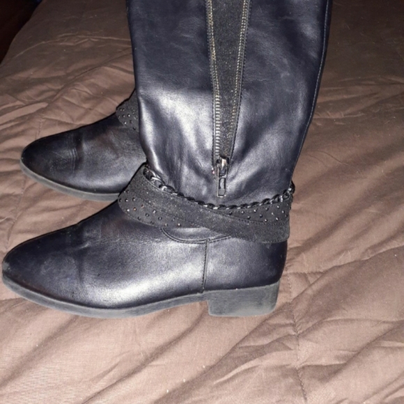 American Eagle Boots - Picture 4 of 4